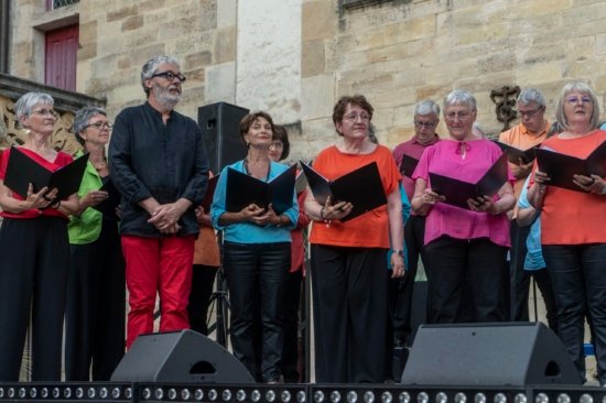 Photo de la chorale Octavia lors du festival Bar'EnVoix 2023