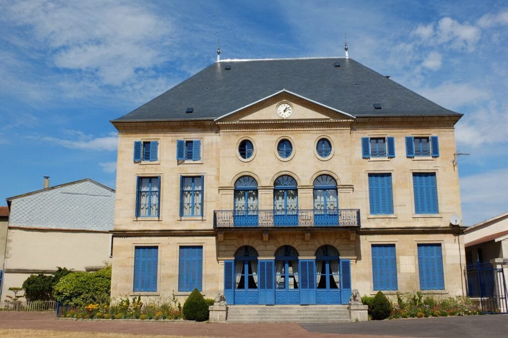 Photo de l'Hôtel de Ville de Bar-Le-Duc (crédit photo : Chloé Obara)