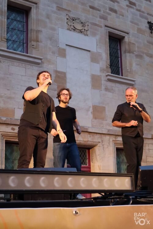 Loïs, Olivier et Antoine sur la scène du festival