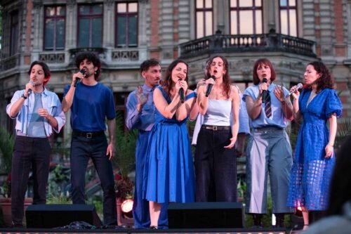 le groupe bleu minuit sur scène